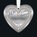 第30結婚記念日の真珠のJublieeの記念品 オーナメント<br><div class="desc">プラチナおよび金ゴールドの一見の休日のハートによる第30結婚記念日の記念品のオーナメントのデザインのエレガントでフェイクな(印刷された)真珠の記念祭は設計します(確保される権利)。   テンプレート分野はあなたがあなたの名前、記念日および日付と個人化なることができるように提供されます。  フォントのスタイル、サイズおよび位置はによってカスタマイズ"ボタンを"カスタマイズことができます。   上記のように、すべての効果は(真珠およびプラチナおよび金ゴールドの調子)フェイクです -- 彼らはできるだけ現実的なようである設計されていますが印刷されます。   背部写真テンプレートと利用できるまたこのデザイン(別の購入によって)。  質問を有したりまたはデザインの援助を必要とすれば、メッセージはinfo@holidayheartsdesigns.comで私達または私達に直接電子メールを送り、私達は可能な限り助けて幸せです。  生産についての質問のために、Zazzleのカスタマーサービスが船積みによっておよび配達は、直接接触します。  休日のハートのデザインはにわたる10年間の多くの満足する顧客の検討のZazzleの経験の専門のデザインのスタジオです、従って私達と購入するとき、私達の顧客が期待する専門の質を作成するためにあらゆる詳細に最大の注意が払われた確実である場合もあります。</div>