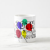 第30誕生日はマイル標石の名前のマグを風船のようにふくらませます コーヒーマグカップ (中央)