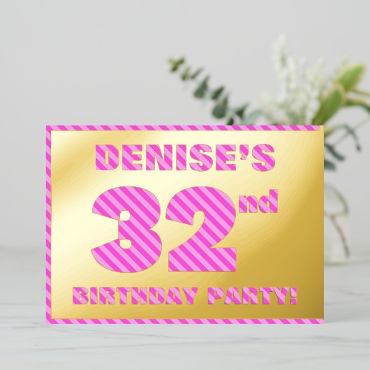 第32回バースデーはっきりしたタ・パーティ：おもしろい、ピンクストライプ・数32 箔招待状 (立ち正面)