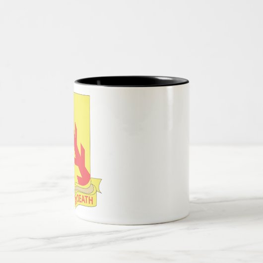 第32装甲/騎兵隊のコーヒー・マグ ツートーンマグカップ (中央)