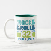 第32記念日のパーソナライズなマグのギフト ツートーンマグカップ (左)