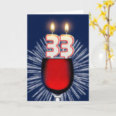 第33ワインおよび蝋燭との誕生日 カード (黄色い花)