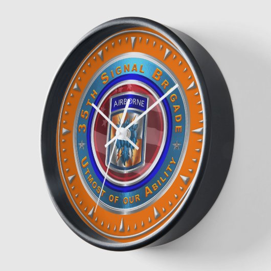 第35旅団 壁時計 (傾斜)