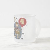 第4女性のカーボーイ誕生日Tシャツとギフト フロストグラスマグカップ (正面右)