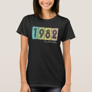 第40回誕生日レディースメンズ40年1982 42 Tシャツ