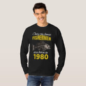 第42回誕生日漁民生まれは1980年魚釣り Tシャツ (正面フル)