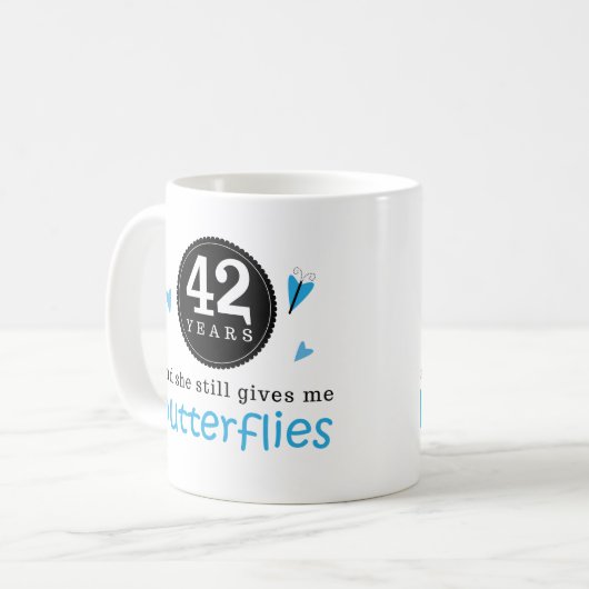 第42結婚記念日の蝶のためのギフト コーヒーマグカップ (正面左)