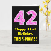 第42誕生日:ピンクストライプのハートと42 +名前 カード (黄色い花)