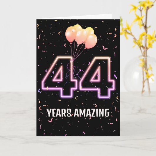 第44誕生日風船と紙吹雪 カード (黄色い花)