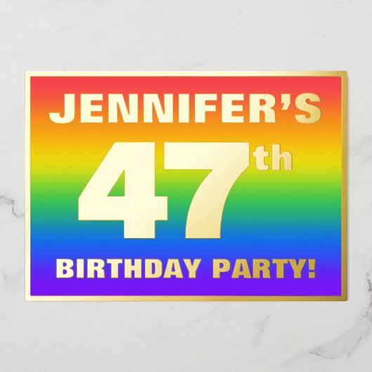第47回誕生日パーティー:おもしろいカラフル、レインボーパターン 箔招待状 (正面)