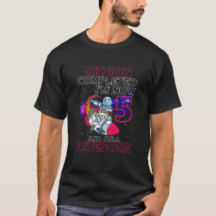 第5回誕生日ミッション完成宇宙飛行士5 Y Tシャツ