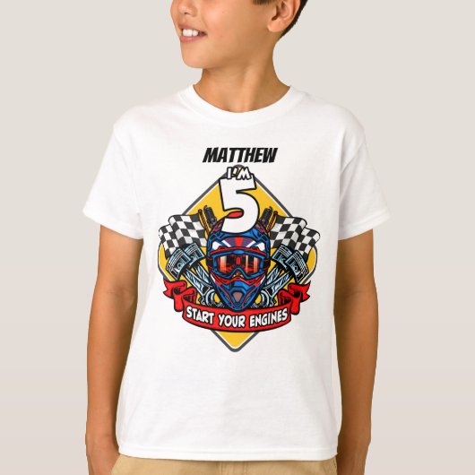 第5誕生日のレースヘルメット Tシャツ (正面)