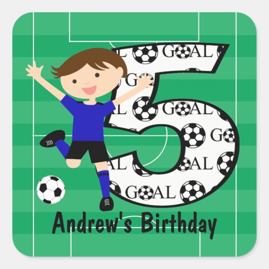 第5誕生日ブルーとブラックのサッカーゴールと名前 スクエアシール (正面)