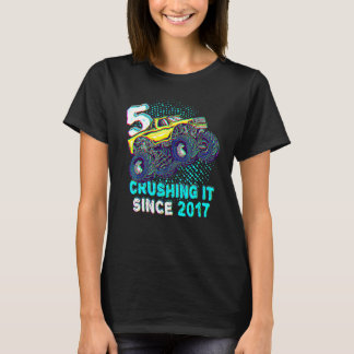 第5誕生日モンスタートラック5年5つぶすS Tシャツ