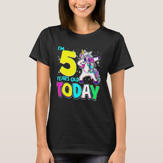第5誕生日女子ユニコーンダビング私は5今日の雨 Tシャツ (正面)
