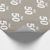 第50モダンな誕生日のスタイルの名前をカスタムする色V20 ラッピングペーパー (角)