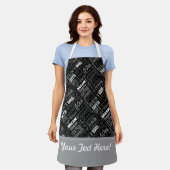 第50回バースデーパーティーパーソナライズされたプレゼント エプロン (着用した状態)
