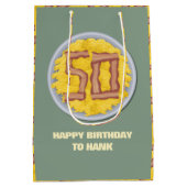 第50誕生会メンズおもしろいなベーコンの卵 ミディアムペーパーバッグ (裏面)