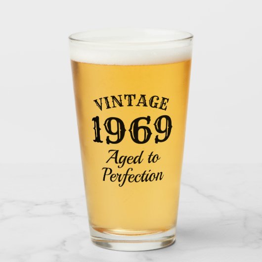 第50誕生日のためのヴィンテージビール飲むガラスのギフト タンブラーグラス (ドリンク正面)