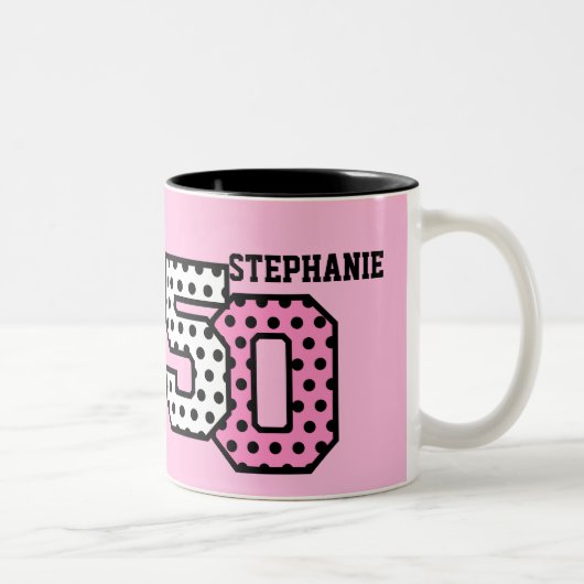 第50誕生日のピンクの水玉模様の名前をカスタムするV04C マグカップ (右)