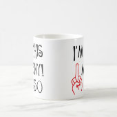 第50誕生日の中指の挨拶 コーヒーマグカップ (中央)