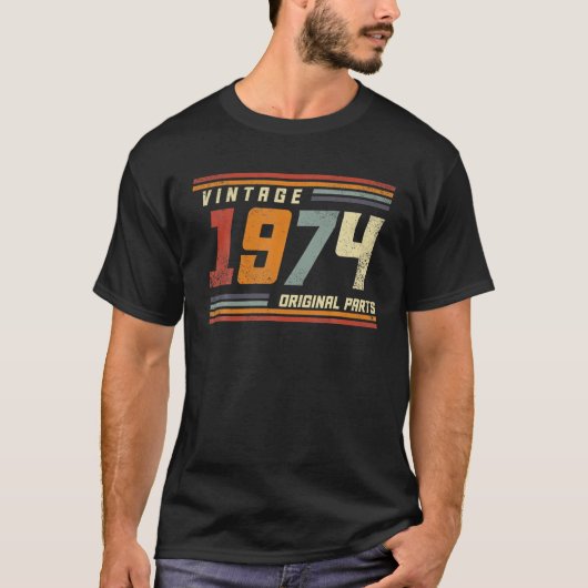 第50誕生日ギフトヴィンテージ1974男性の女性50年 Tシャツ (正面)