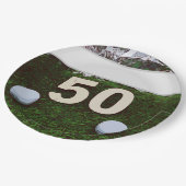 第50誕生日ゴルファー，ゴルフボールをグリーンに ペーパープレート (アングル)