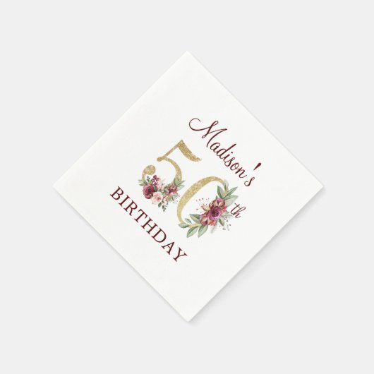 第50誕生日ブルゴーニュパーソナライズされた金ゴールド スタンダードカクテルナプキン (角)