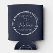 第50誕生日海軍シルバーパーソナライズされたパーティー賛成 缶クーラー (裏面)