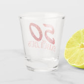 第50誕生祝いの珊瑚のグリッターの《写真》ぼけ味 ショットグラス (裏面)