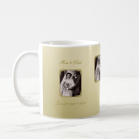 第50金結婚記念日の写真のマグ コーヒーマグカップ (左)