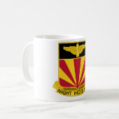 第56防空のミサイル発射機の連隊 コーヒーマグカップ (正面左)