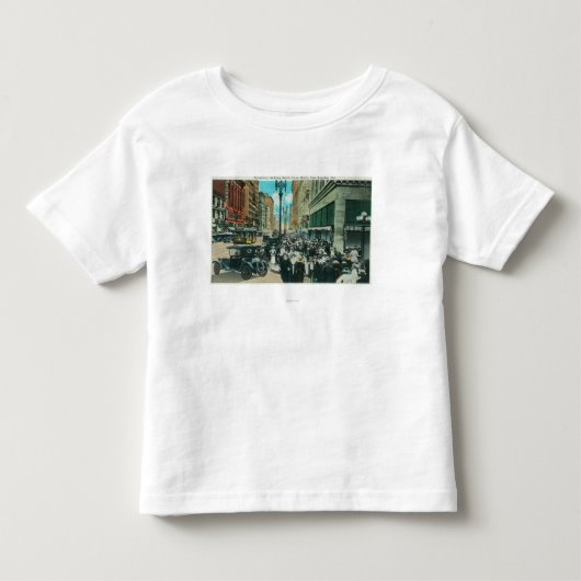 第6通りからのブロードウェイの南眺め トドラーTシャツ (正面)