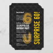 第60モダンな誕生日の黒の金ゴールドA01を驚かして下さい 招待状 (正面/裏面)