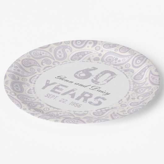 第60回ダイヤモンド結婚記念日のペイズリーパターン ペーパープレート (アングル)
