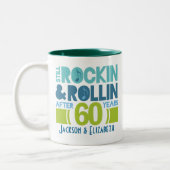 第60記念日のパーソナライズなマグのギフト ツートーンマグカップ (左)