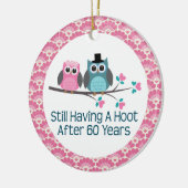 第60記念日のフクロウの結婚記念日のギフト セラミックオーナメント (左)