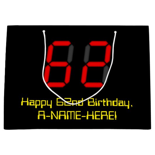 第62誕生日: 赤いデジタル時計のスタイル"62" + 名前 ラージペーパーバッグ (正面)