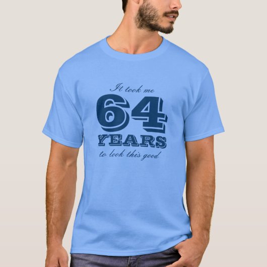 第64誕生日のTシャツ| Personalizable年 Tシャツ (正面)