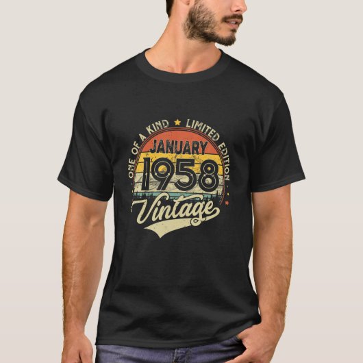 第64誕生日ギフト64歳1月生まれのレトロ Tシャツ (正面)