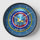 第66軍隊情報旅団 壁時計 (正面)