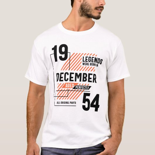 第67誕生日レジェンド生まれは1954年12月に Tシャツ (正面)