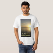 第7日は今でも安息日のTシャツです Tシャツ (正面フル)