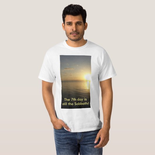 第7日は今でも安息日のTシャツです Tシャツ (正面フル)