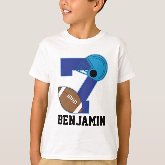 第7誕生日のフットボールのパーソナライズなワイシャツ Tシャツ (正面)