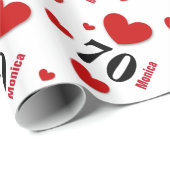 第70誕生日か年の名前をカスタムするの赤いハート ラッピングペーパー (ロールコーナー)