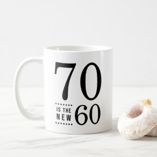 第70誕生日の黒70は新しい60です コーヒーマグカップ