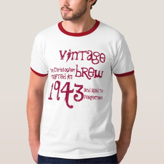 第70誕生日プレゼントの彼の1943年のヴィンテージの醸造物の名前 Tシャツ (正面)