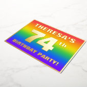第74回誕生日パーティー:おもしろいカラフル、レインボーパターン 箔招待状 (回転した状態)