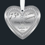 第75結婚記念日のダイヤモンドの写真の記念品 オーナメント<br><div class="desc">休日のハートによるエレガントでフェイクな(印刷された)ダイヤモンド第75の結婚記念日の記念品の写真のオーナメントのデザインは設計します(確保される権利)。   テンプレート分野はあなたがあなたの名前、記念日および日付と個人化なることができるように提供されます。  フォントのスタイル、サイズおよび位置はによってカスタマイズ"ボタンを"カスタマイズことができます。   上記のように、すべての効果は(ダイヤモンドおよびプラチナ調子)フェイクです -- 彼らはできるだけ現実的なようである設計されていますが印刷されます。   このデザインは写真無しで両側の前部デザインとまた利用できます(別の購入によって)。  質問を有したりまたはデザインの援助を必要とすれば、メッセージはinfo@holidayheartsdesigns.comで私達または私達に直接電子メールを送り、私達は可能な限り助けて幸せです。  生産についての質問のために、Zazzleのカスタマーサービスが船積みによっておよび配達は、直接接触します。  休日のハートのデザインはにわたる10年間の多くの満足する顧客の検討のZazzleの経験の専門のデザインのスタジオです、従って私達と購入するとき、私達の顧客が期待する専門の質を作成するためにあらゆる詳細に最大の注意が払われた確実である場合もあります。</div>